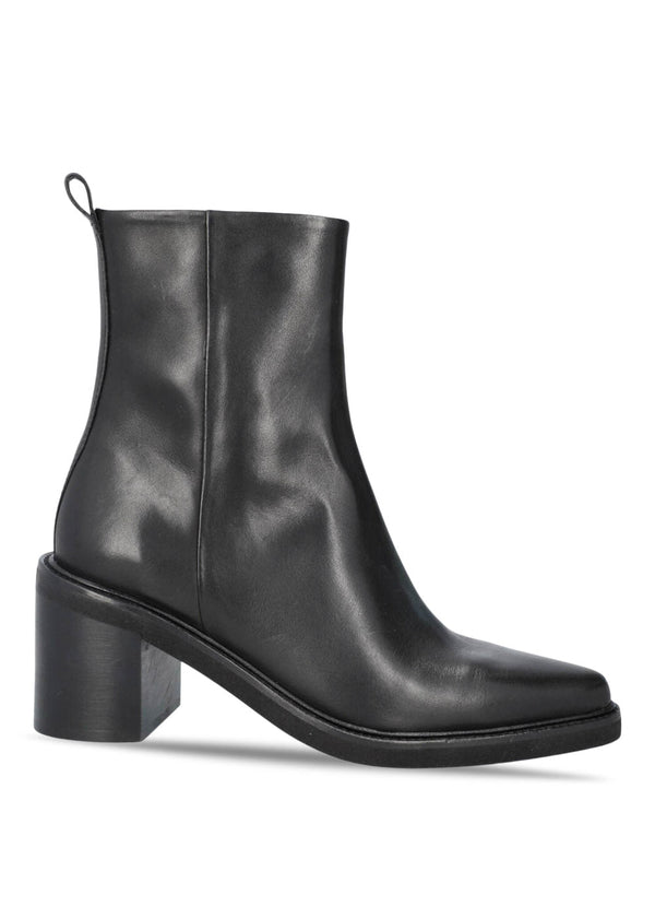 Billi Bis C5298 - Black Calf 80. Køb støvler her.