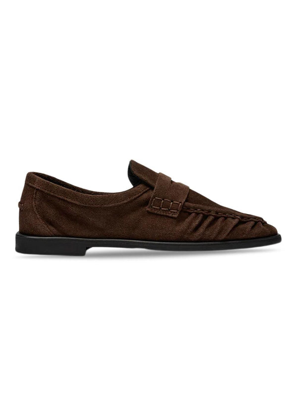 Elmira - Brown-Shoes-Pavement-Butler Loftet