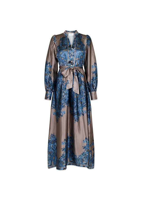 Neo Noirs Nova Paisley Border Dress - Blue. Køb kjoler her.