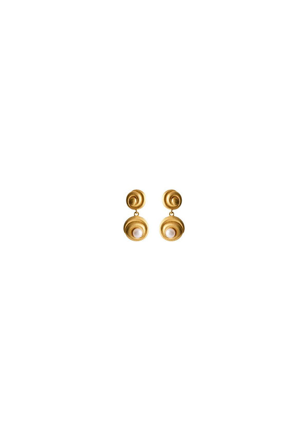 Shell Flower Earrings - Goldplated-Jewellery-Pernille Corydon-Butler Loftet