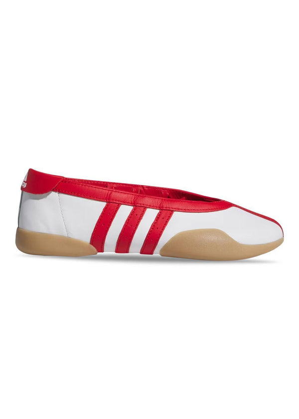 TAEKWONDO MEI BALLET W - Cloud White / Better Scarlet / Gum-Shoes-Adidas Originals-Butler Loftet