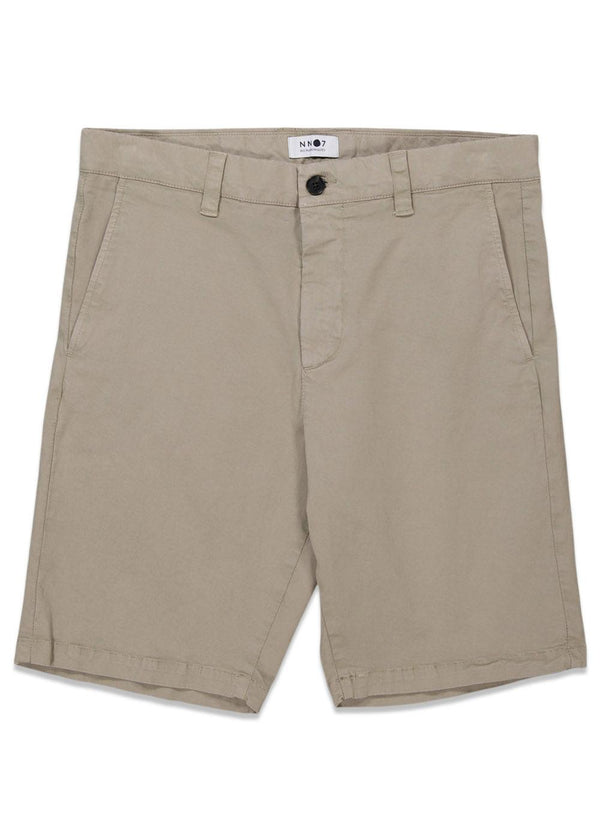 Nn. 07s Crown Shorts 1005 - Greige. Køb shorts her.