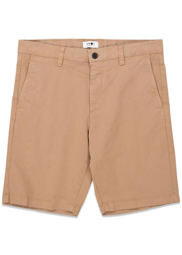 Nn. 07s Crown Shorts 1005 - Nougat. Køb shorts her.