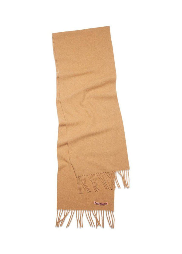Acne Studios' FN-UX-SCAR000151 - Dark Camel. Køb scarf her.
