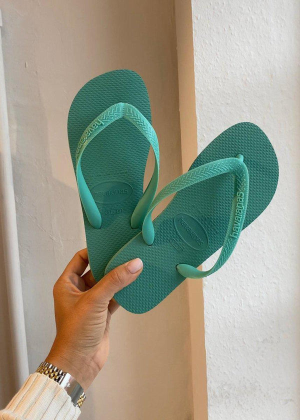 Havaianas' HAVAIANAS UNISEX TOP - Green Dew. Køb sandaler her.