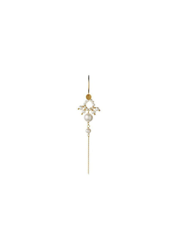Stine A's Heavenly Pearl Dream Hoop Gold - Gold. Køb øreringe her.