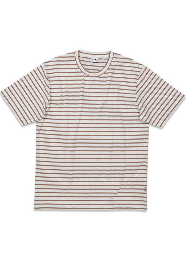 Nn. 07s Kurt SS 3461 - Brown Stripe. Køb t-shirts her.