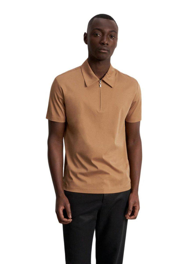 Tiger of Swedens LARON - Tobacco Brown. Køb t-shirts her.