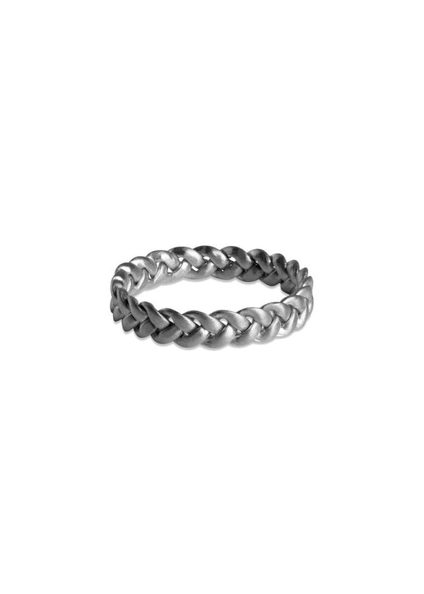 Jane Kønigs Medium braided ring - Sterling Silver. Buy rings here.