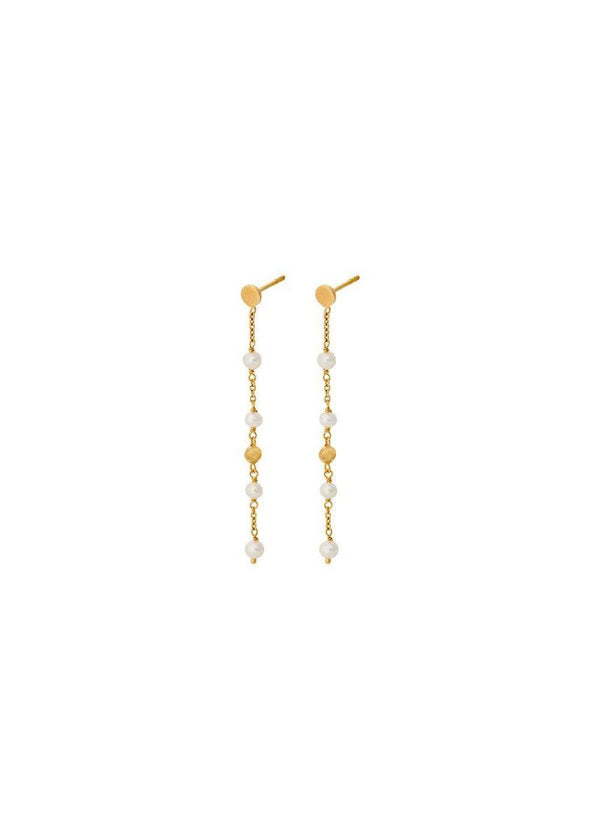 Pernille Corydons Ocean Pearl Earchains 55 mm - Gold. Køb øreringe her.