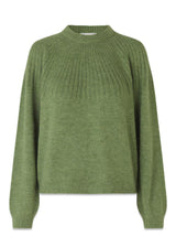 Modströms Truce o-neck - Forest Green. Køb strik her.