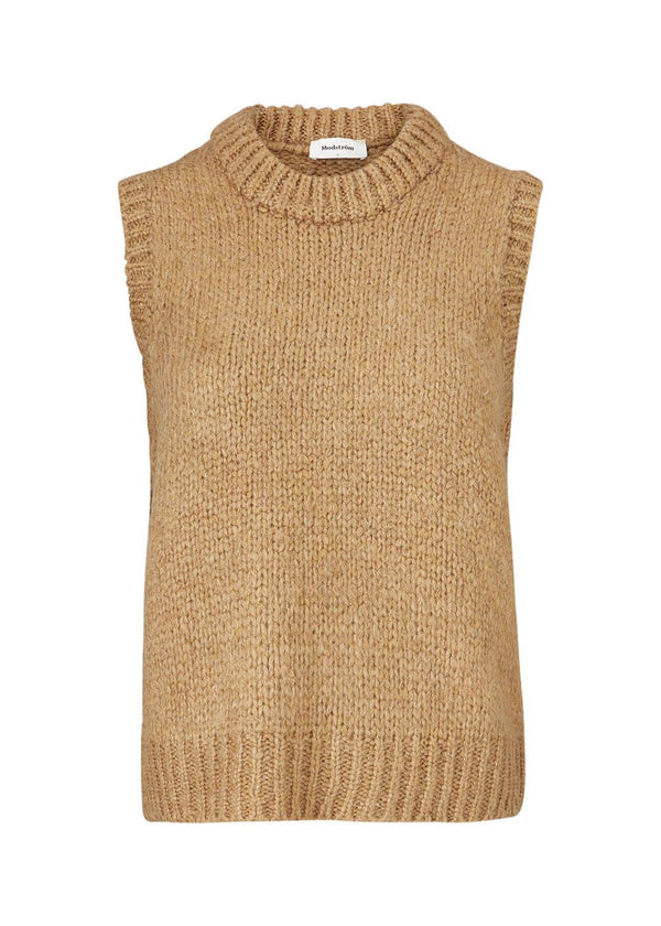 Modströms Valentia vest - Camel. Køb strik her.